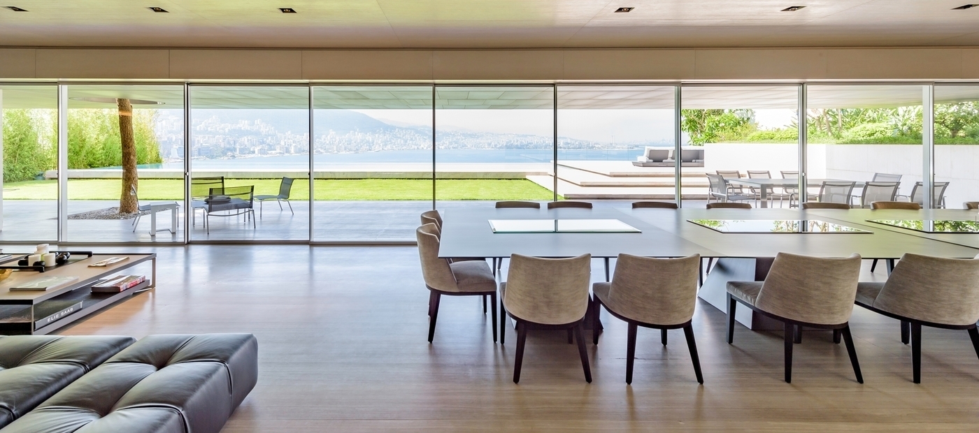 Fenêtre panoramique coulissante